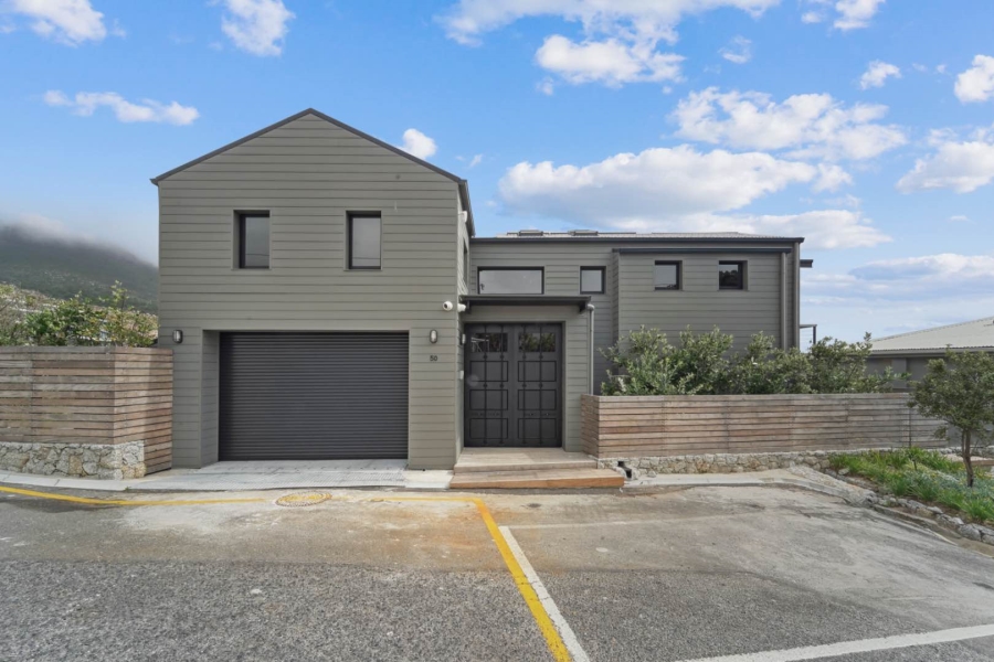 5 Bedroom Property for Sale in Bakoven Western Cape